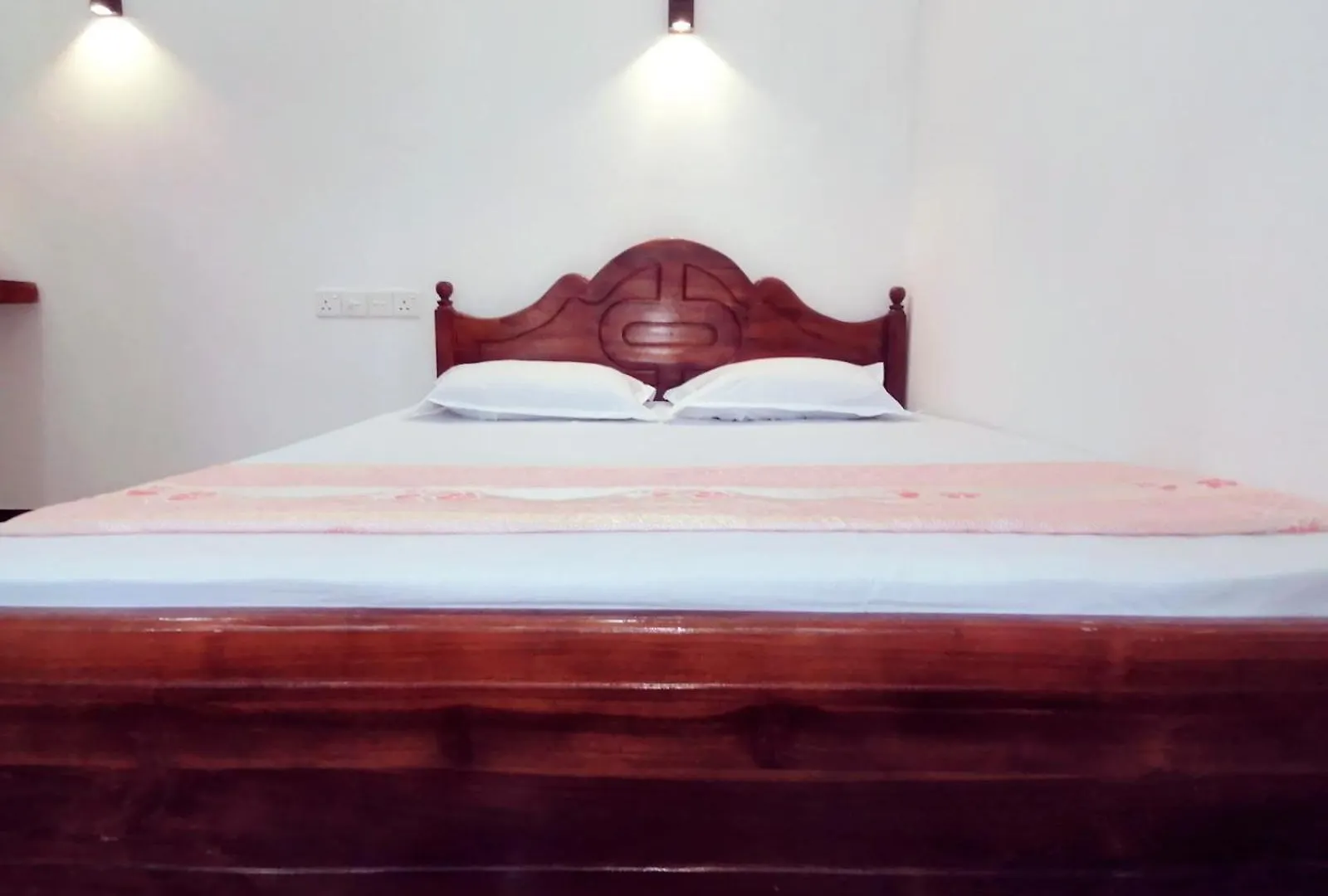 Nirwana Resort Habarana Guest house